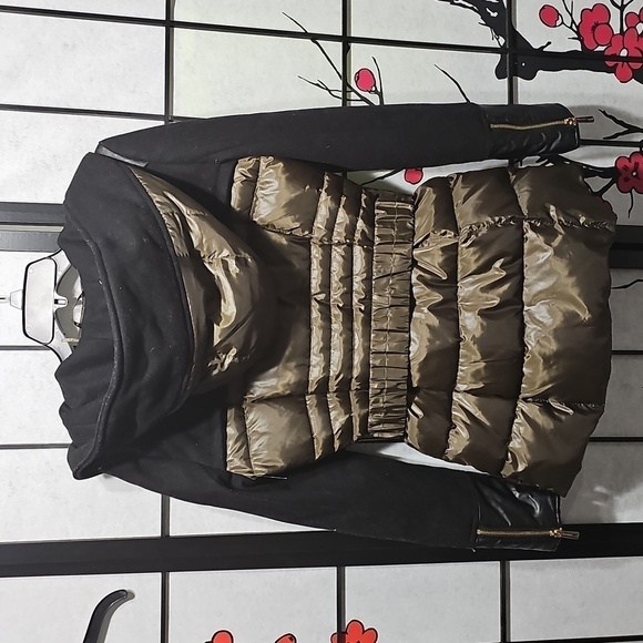 Kenneth Cole Stylish Black and Olive Green Puffer Hooded Zippered Jacket Small - Picture 9 of 9